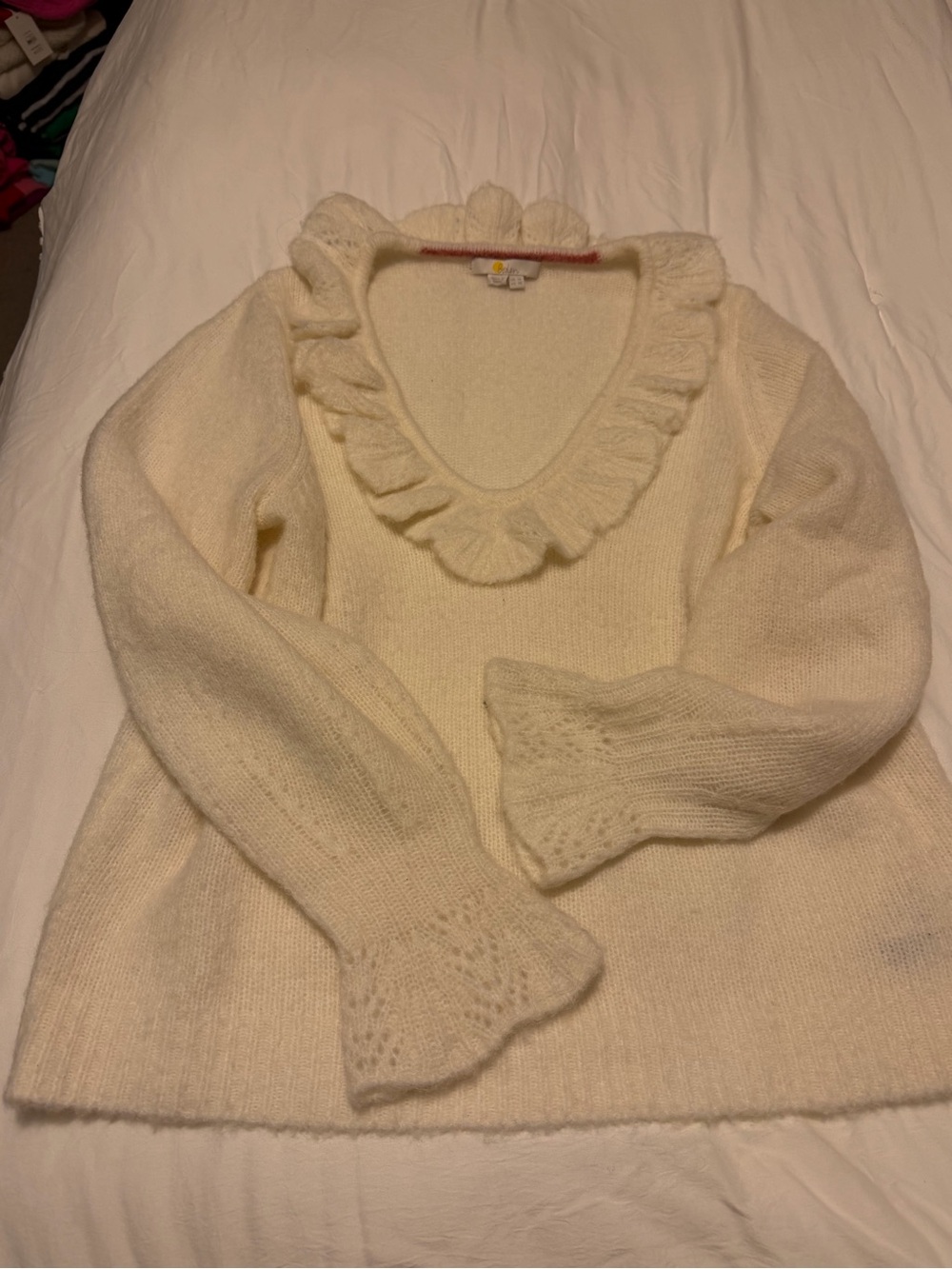 Boden Cream Ruffle V-Neck Sweater Size 10
